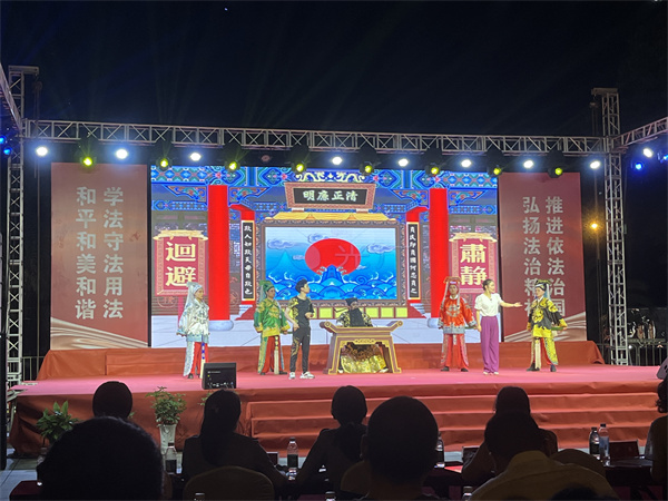 益陽(yáng)市花鼓戲劇團(tuán)有限公司,湖南省花鼓戲演出,湖南大型現(xiàn)代花鼓戲